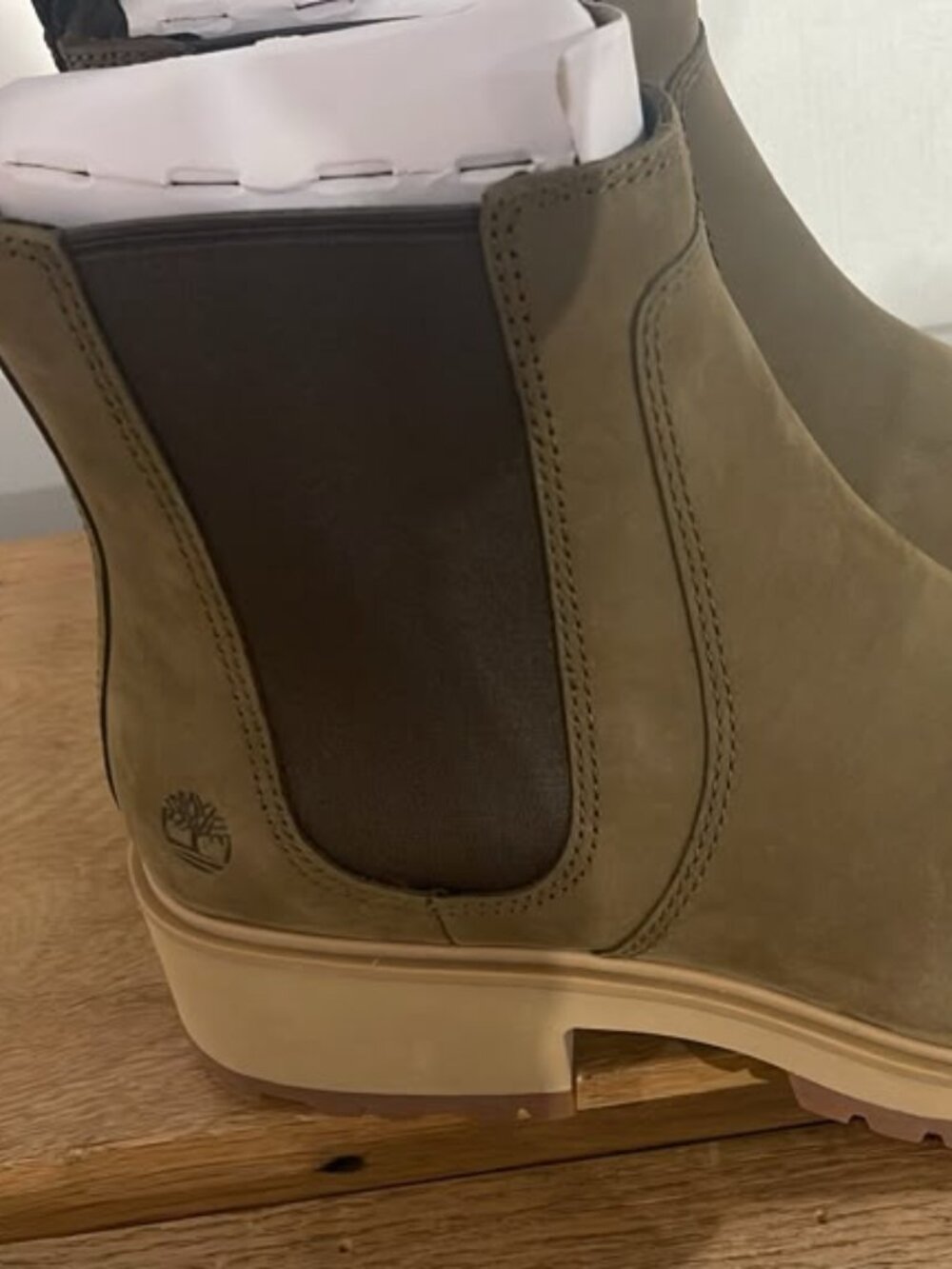 TIMBERLAND WOMEN'S CARNABY ROW MID CHELSEA BOOT OLIVE A2KC7-EO8 ALL SIZES - Picture 8 of 11